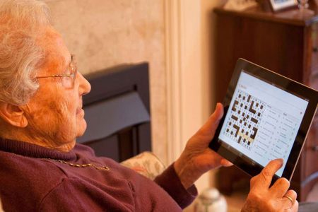 ثابت شدن تقویت حافظه افراد سالمند با یک طرح بازی‌های آنلاین