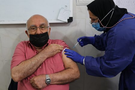 زمان تزریق دز سوم واکسن کرونای سالمندان اعلام شد