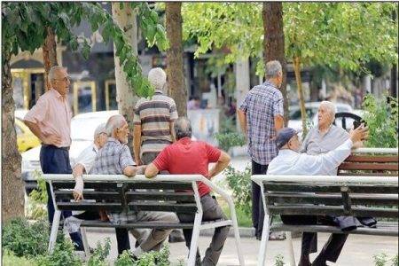 سونامی سالمندی در راه ایران؛ ۳۰ درصد ایرانیان سالمند می‌شوند