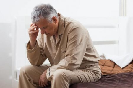 گیجی و خستگی در سالمندان نشانه چیست؟