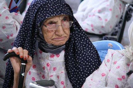 نگهداری از ۳۳۰ سالمند در مراکز توانبخشی مازندران