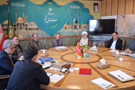 قم/ پیگیری احداث دهکده سالمندی در استان قم
