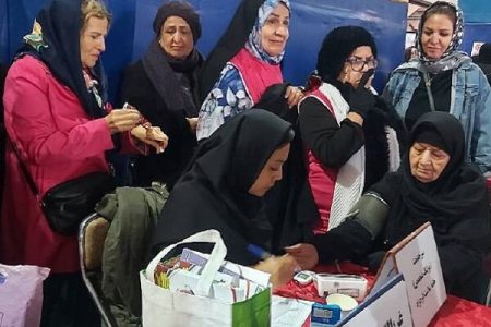 اصفهان/ پایش سلامت ۲۸ هزار سالمند در کاشان انجام شد