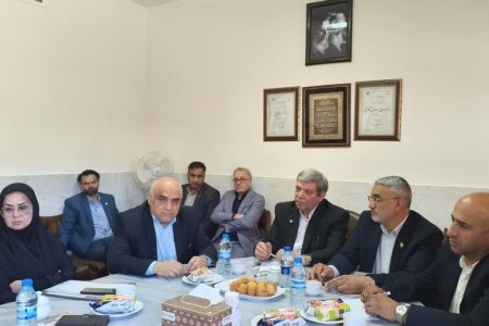بازدید رئیس سازمان بهزیستی از مجتمع گلابچی کاشان