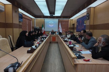 قم / برگزاری جلسه شورای سالمندان شهرستان قم با تأکید بر هماهنگی بین دستگاهی