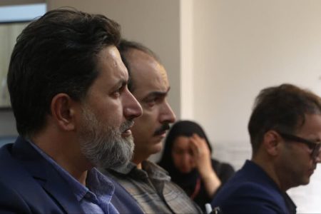 طرح ملی «دست‌های مهربانی» در همدان آغاز شد؛ پیوند عاطفی دو نسل برای ارتقای سلامت اجتماعی